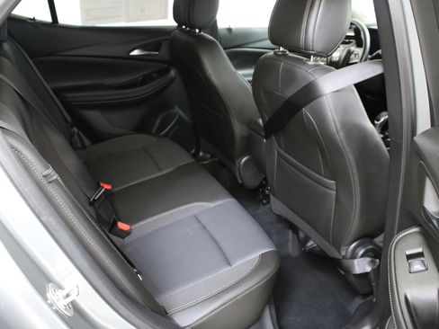 Used 2024 Buick Encore GX Preferred AWD/4WD image 28