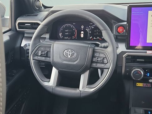 New 2026 Toyota 4Runner TRD Off-Road Premium AWD/4WD image 13