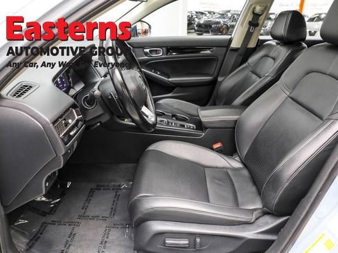 Used 2022 Honda Civic Touring image 14