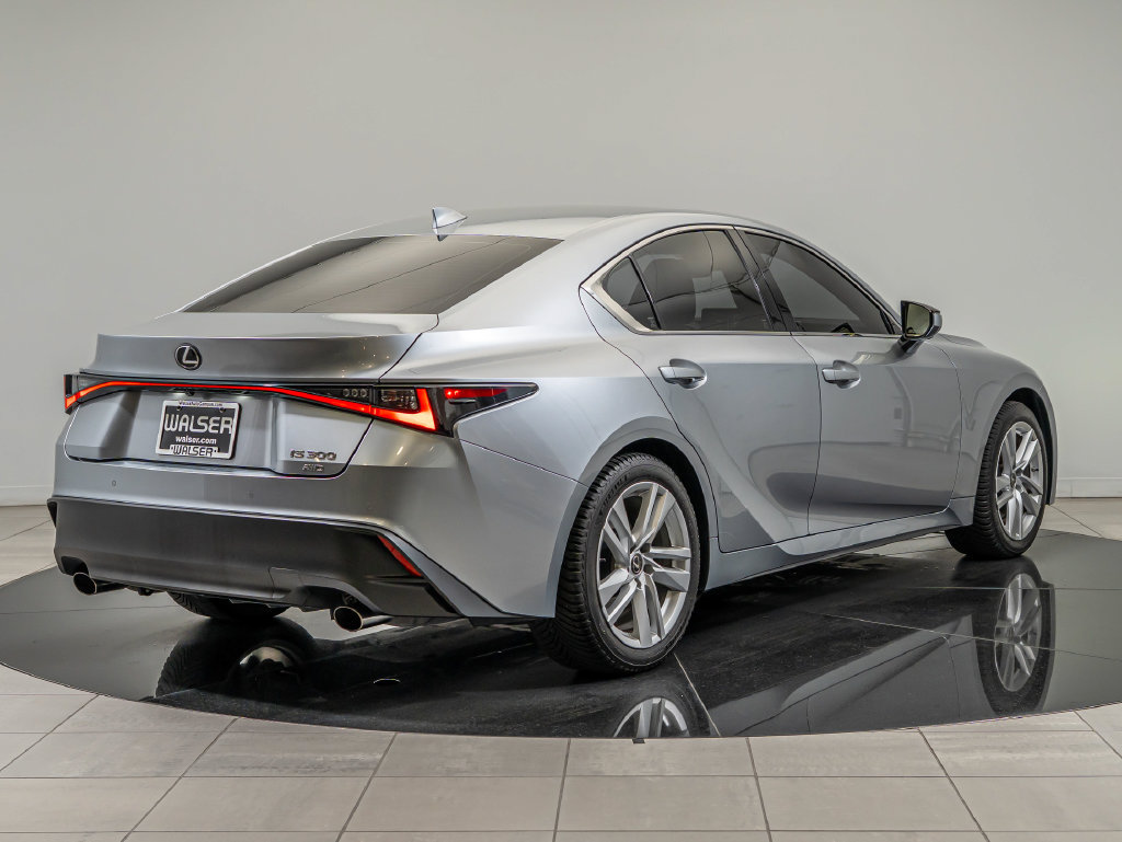 Used 2021 Lexus IS 300 AWD w/ Comfort Package image 10
