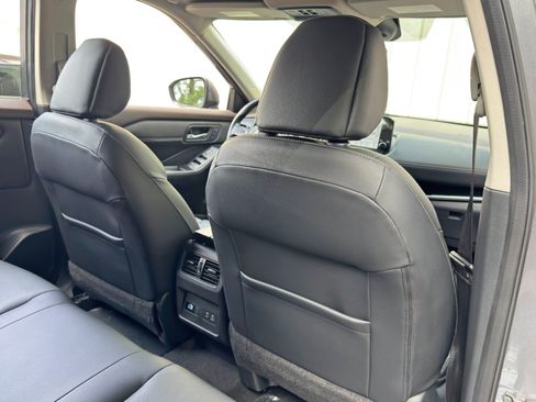 Used 2022 Nissan Rogue SL w/ SL Premium Package FWD image 34