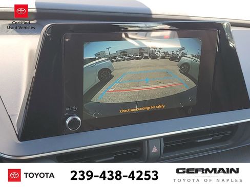 Certified 2026 Toyota Prius XLE image 25