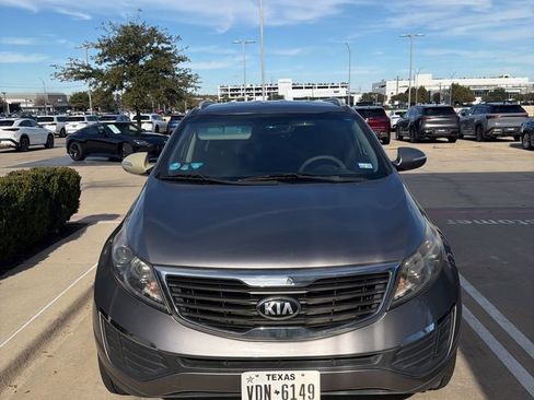 Used 2013 Kia Sportage LX w/ Convenience Pkg image 2