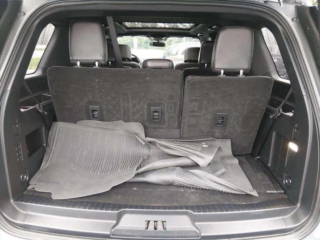 Certified 2021 Ford Expedition XLT RWD image 16