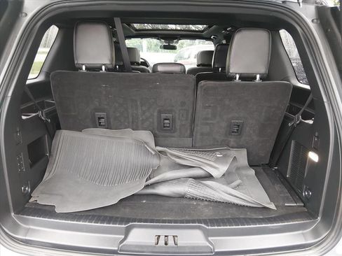 Certified 2021 Ford Expedition XLT RWD image 16