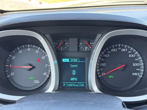 Used 2017 Chevrolet Equinox LT w/ Convenience Package AWD/4WD image 28