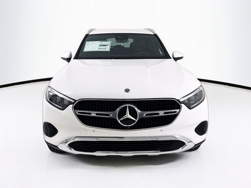 New 2026 Mercedes-Benz GLC 300 GLC 300 image 2