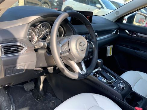 New 2025 MAZDA CX-5 AWD 2.5 S w/ Preferred Package image 8
