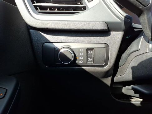 Certified 2025 Ford Escape Active image 15