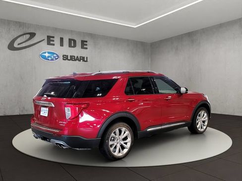 Used 2022 Ford Explorer Platinum w/ Equipment Group 601A AWD/4WD image 14