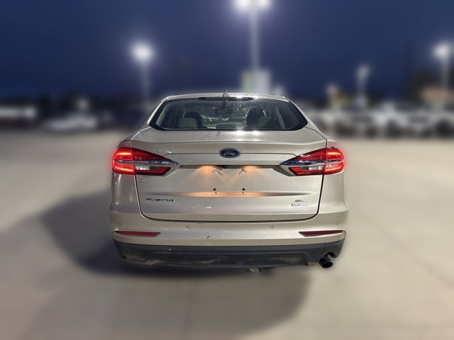 Used 2019 Ford Fusion SE FWD image 7