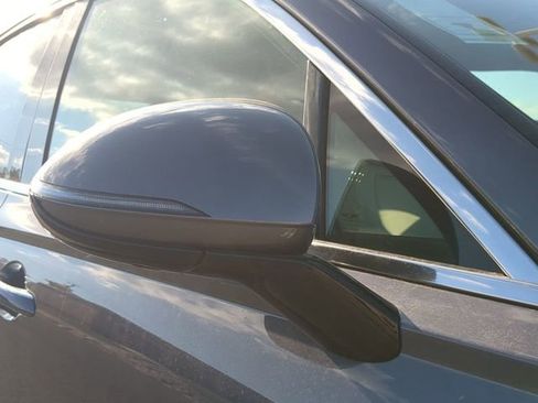 New 2026 Genesis GV70 2.5T Select image 11