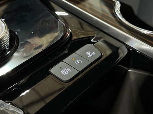 New 2026 Cadillac Escalade Luxury w/ Touring Package AWD/4WD image 37