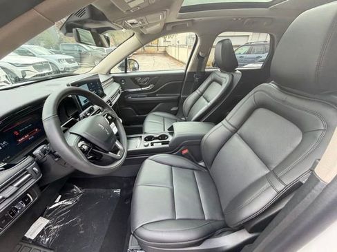 New 2026 Lincoln Corsair Reserve image 15