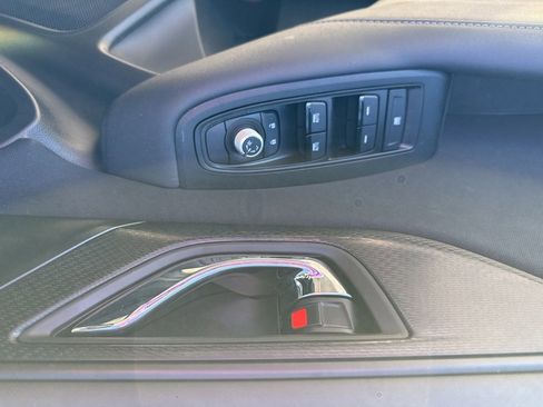 Certified 2025 Subaru Outback Premium image 24