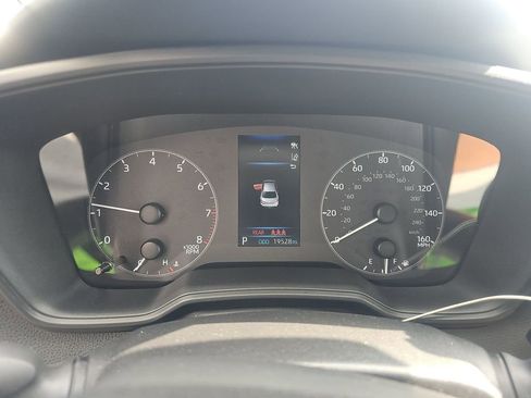 Used 2025 Toyota Corolla LE image 2