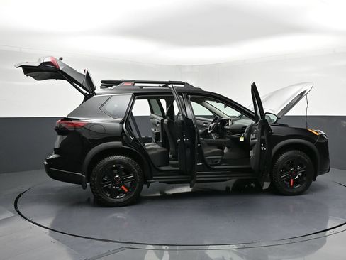 New 2026 Nissan Rogue SV w/ Rock Creek Premium Package image 34