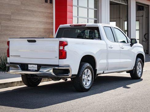 Used 2023 Chevrolet Silverado 1500 LT w/ Protection Package AWD/4WD image 3