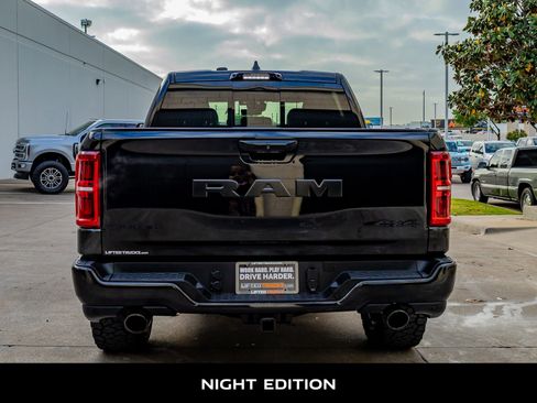 Used 2025 RAM 1500 Limited image 8