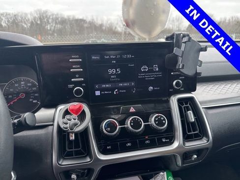 Used 2021 Kia Sorento LX image 6