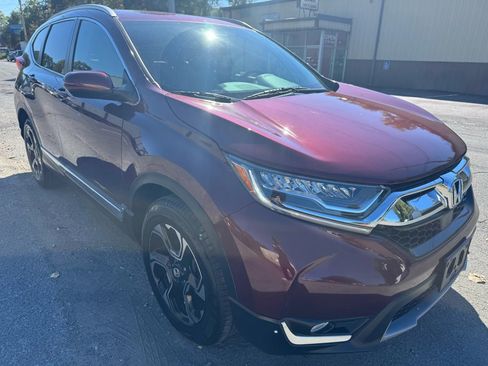 Used 2019 Honda CR-V Touring image 3