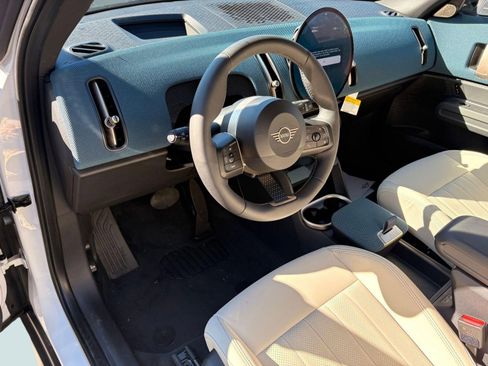 New 2025 MINI Cooper Countryman S w/ Comfort Package Max image 4