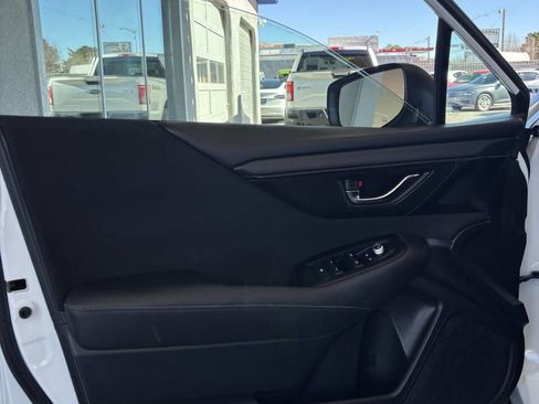 Used 2023 Subaru Outback Premium image 8