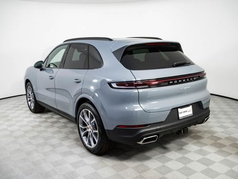 New 2026 Porsche Cayenne AWD/4WD image 3