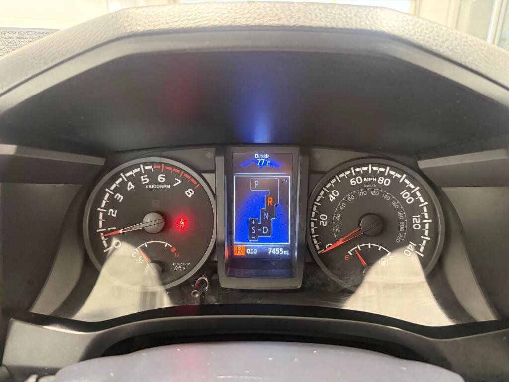 Certified 2023 Toyota Tacoma SR AWD/4WD image 25