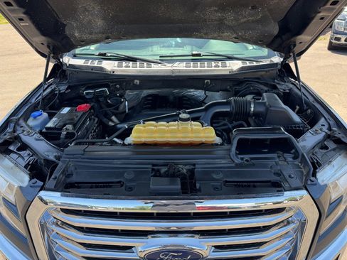 Used 2015 Ford F150 XLT w/ Equipment Group 302A Luxury AWD/4WD image 23