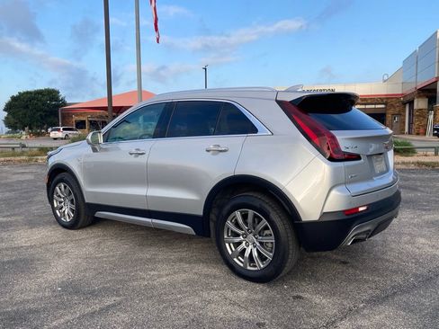 Used 2020 Cadillac XT4 Premium Luxury w/ Driver Awareness Package AWD/4WD image 7