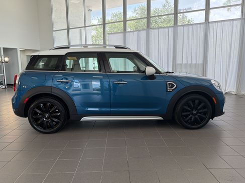 Used 2019 MINI Cooper Countryman S w/ Premium Package FWD image 8