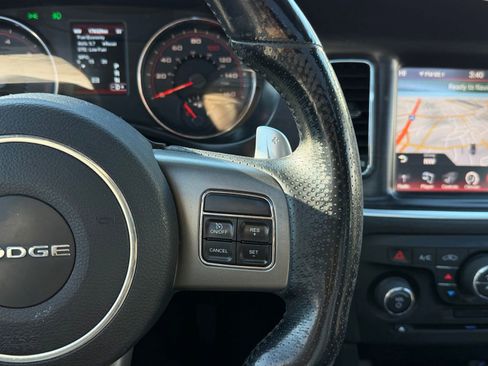 Used 2014 Dodge Charger R/T image 38