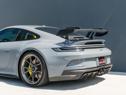 Used 2023 Porsche 911 GT3 RWD image 19
