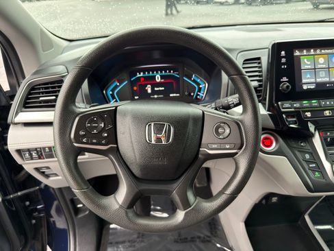 Used 2020 Honda Odyssey EX image 15