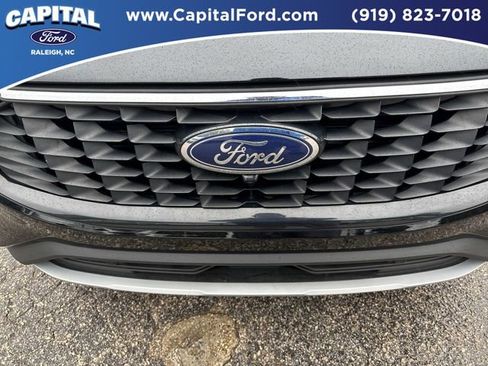 Certified 2023 Ford Escape Active w/ Tech Pack #2 image 10