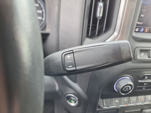 Used 2022 Chevrolet Silverado 1500 W/T RWD image 19