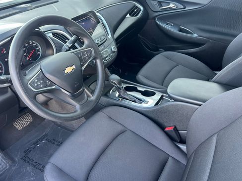 Used 2024 Chevrolet Malibu LS image 11