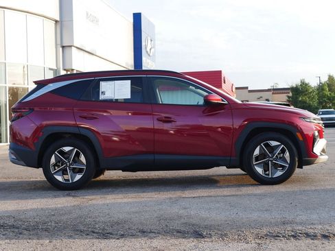 Used 2025 Hyundai Tucson SEL FWD image 21