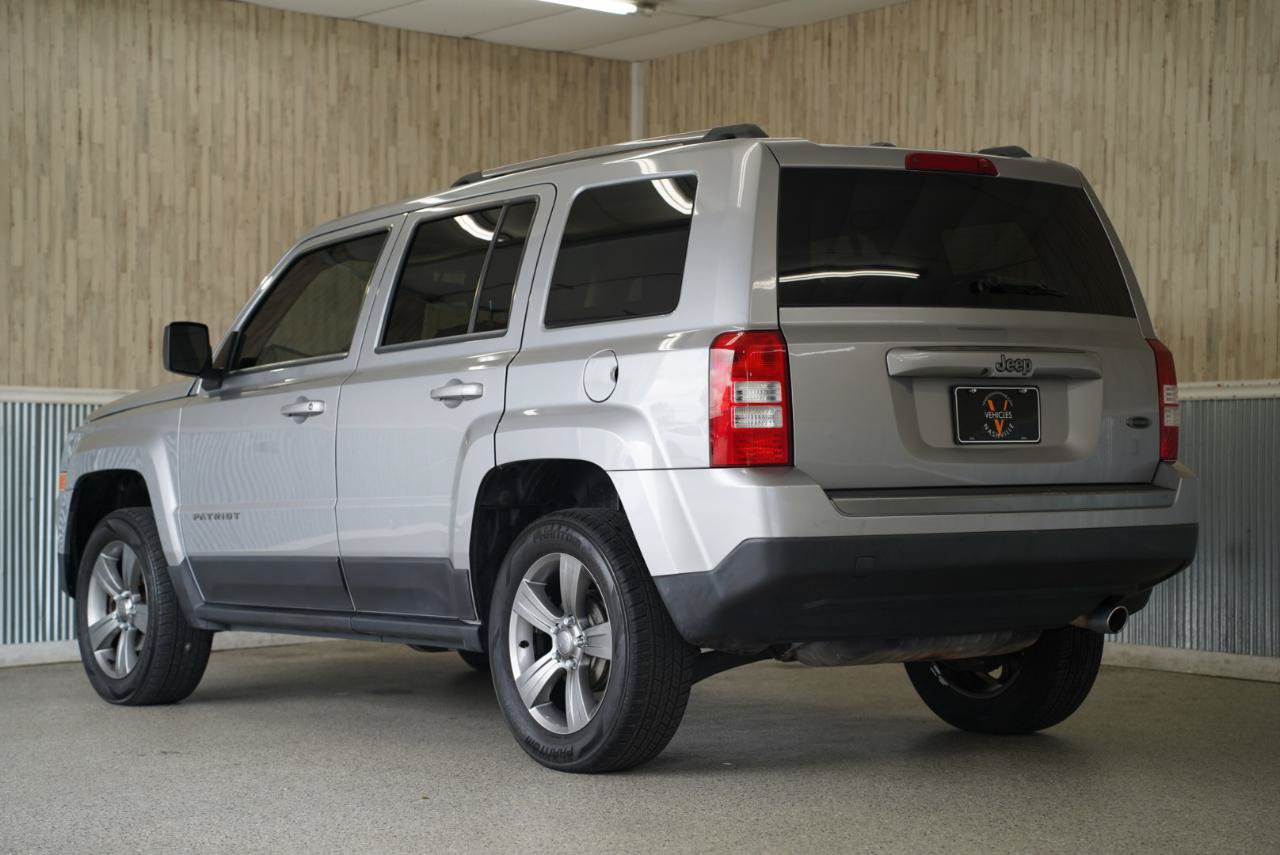 Used 2016 Jeep Patriot Sport w/ Power Value Group FWD image 7