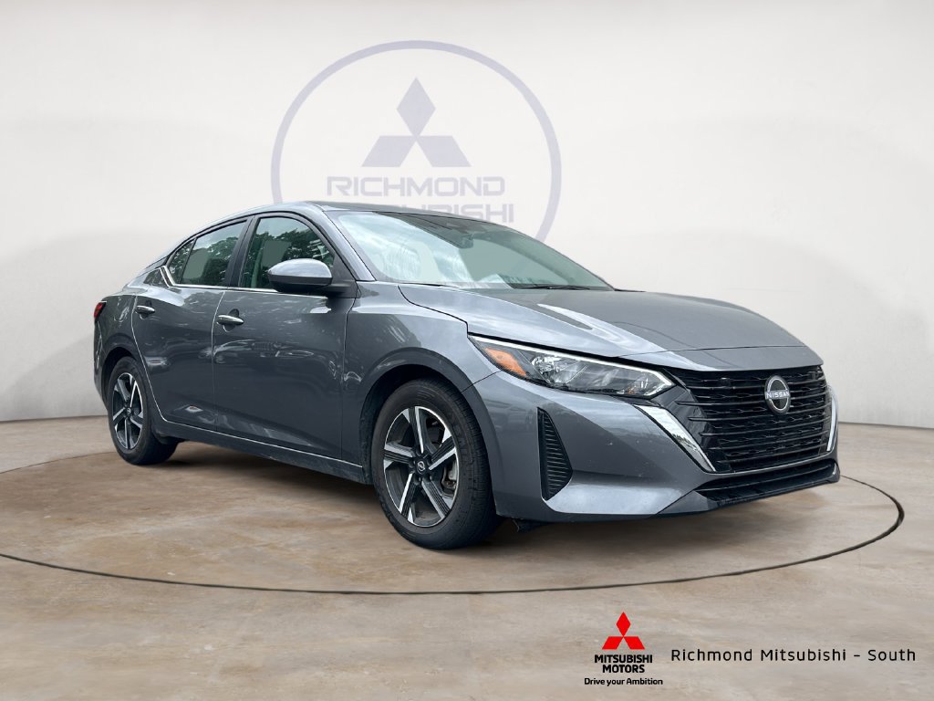 Used 2025 Nissan Sentra SV FWD image 1