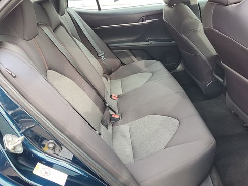 Used 2019 Toyota Camry LE image 25