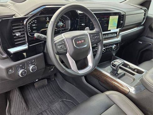 Certified 2023 GMC Sierra 1500 Elevation w/ Elevation Premium Package AWD/4WD image 11