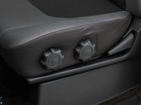 Used 2012 Nissan Xterra S w/ Value Package image 30