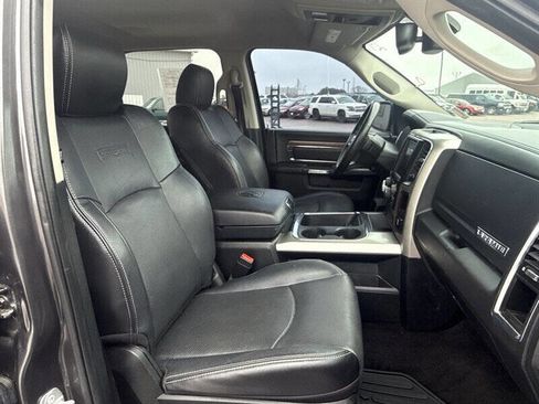 Used 2017 RAM 1500 Laramie w/ Convenience Group image 24