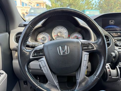 Used 2014 Honda Pilot Touring image 33