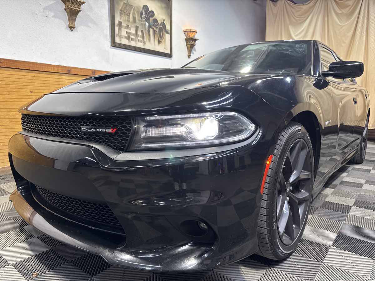 Used 2019 Dodge Charger R/T w/ Driver Confidence Group RWD image 5