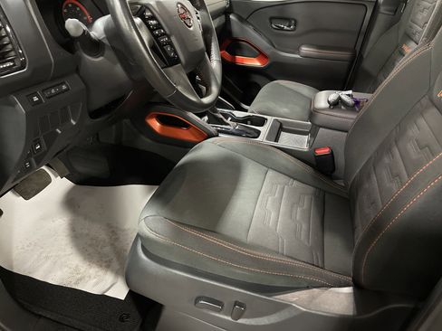 Used 2024 Nissan Frontier PRO-4X w/ Off-Road Protection Package image 10