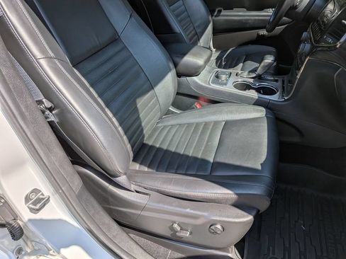 Used 2021 Jeep Grand Cherokee Limited X AWD/4WD image 28