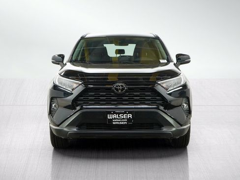 Used 2021 Toyota RAV4 XLE w/ Convenience Package AWD/4WD image 8